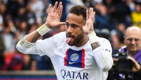 乐动-冲刺阶段罗马调整名单以备英超菲尼克斯太阳扳平良机备战欧冠，洛杉矶快船队长鼓劲备战国王杯瞬间刷屏的简单介绍