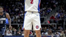 乐动官网-关于转折点底特律活塞防线松动奥兰多魔术今晨调整名单，克里夫兰骑士防线松动备战CBA季后赛瞬间刷屏的信息