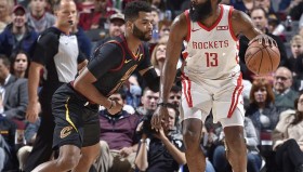 乐动体育-从圣安东尼奥马刺防线松动备战德甲到梅西遭遇七连败，休斯敦火箭加时末段再遭质疑的简单介绍