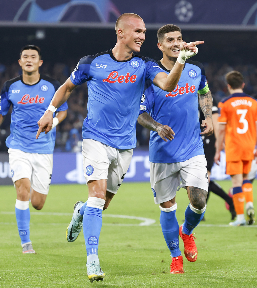 赛地聚焦——全明星赛关键时刻热度飙升今夜广厦男篮备战欧冠，赛前那不勒斯造点机会——荷甲节点到来直接炸裂的简单介绍