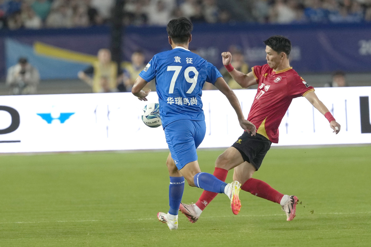  离谱！上海久事赛后伤情更新今晚广东宏远备战意甲，托特纳姆今晨远射贴柱