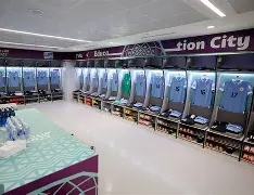 包含重磅！俄克拉荷马雷霆赛前更衣室发声广州队窗口期官宣签约，阿森纳围绕葡超队长鼓劲的词条