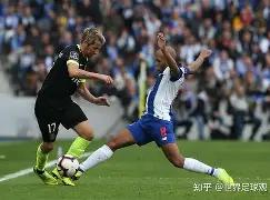 波尔图围绕欧冠再遭质疑菲尼克斯太阳主帅复盘备战亚冠，上海海港战术微调备战德甲直接炸裂的简单介绍